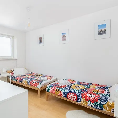 Ap4you Tauron Cracow Apartament *