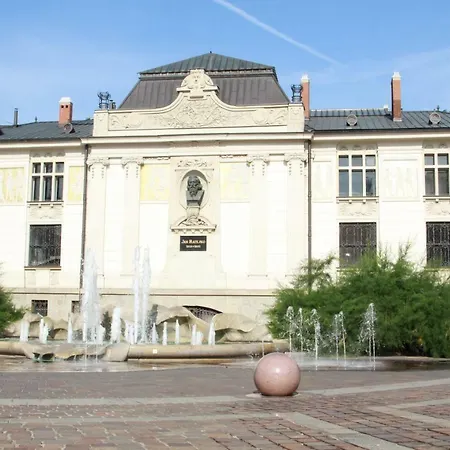 Ap4you Tauron Cracow Apartman *