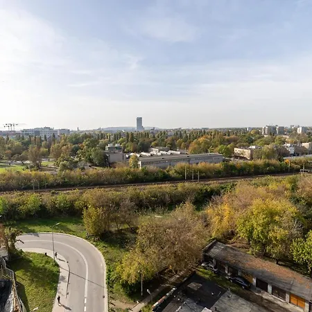 Ap4you Tauron Cracow * كراكوفيا