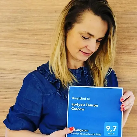 Ap4you Tauron Cracow شقة *