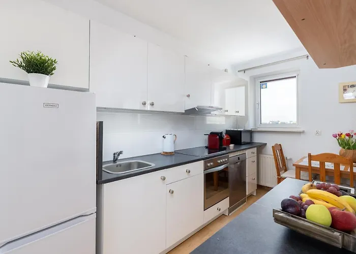 Ap4you Tauron Cracow 公寓